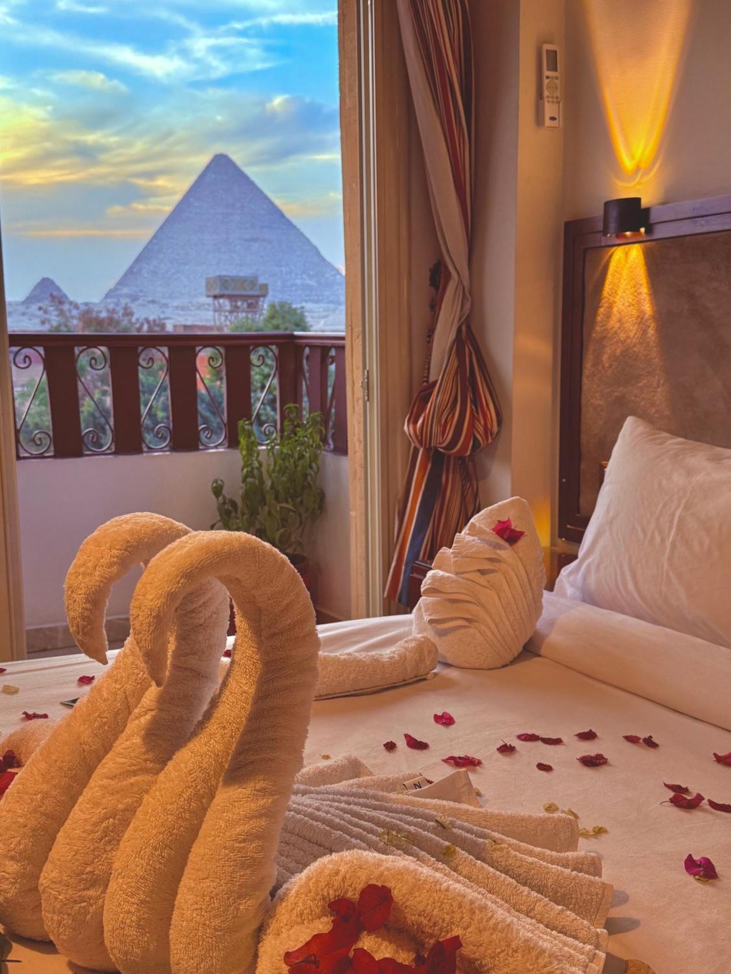 Flower Pyramids Inn Kafrat al Jabal Екстер'єр фото
