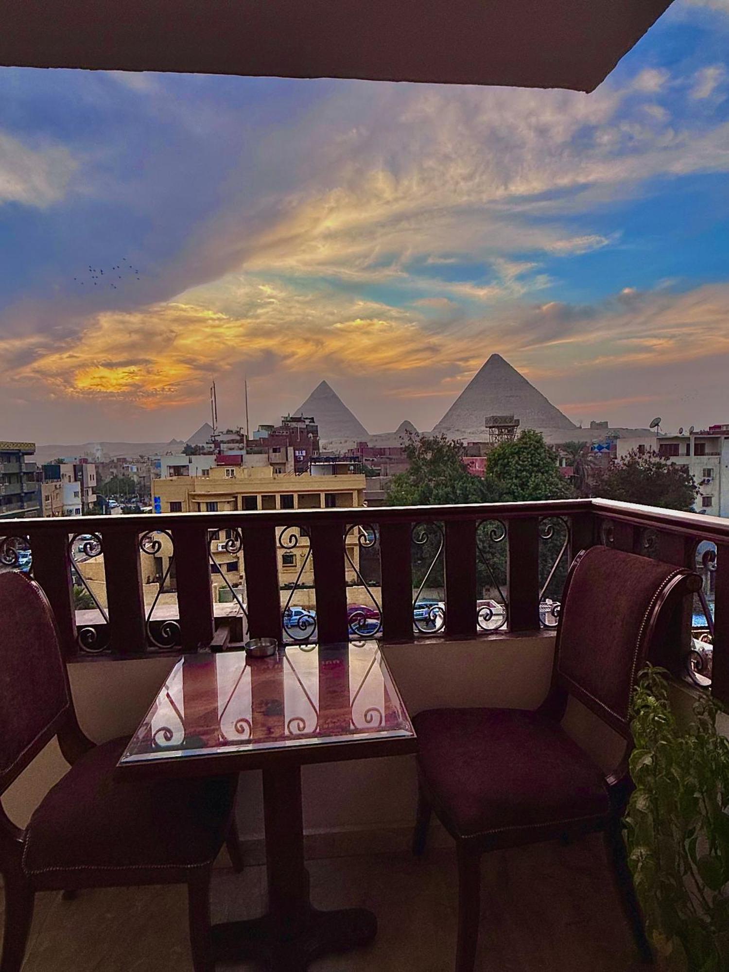 Flower Pyramids Inn Kafrat al Jabal Екстер'єр фото